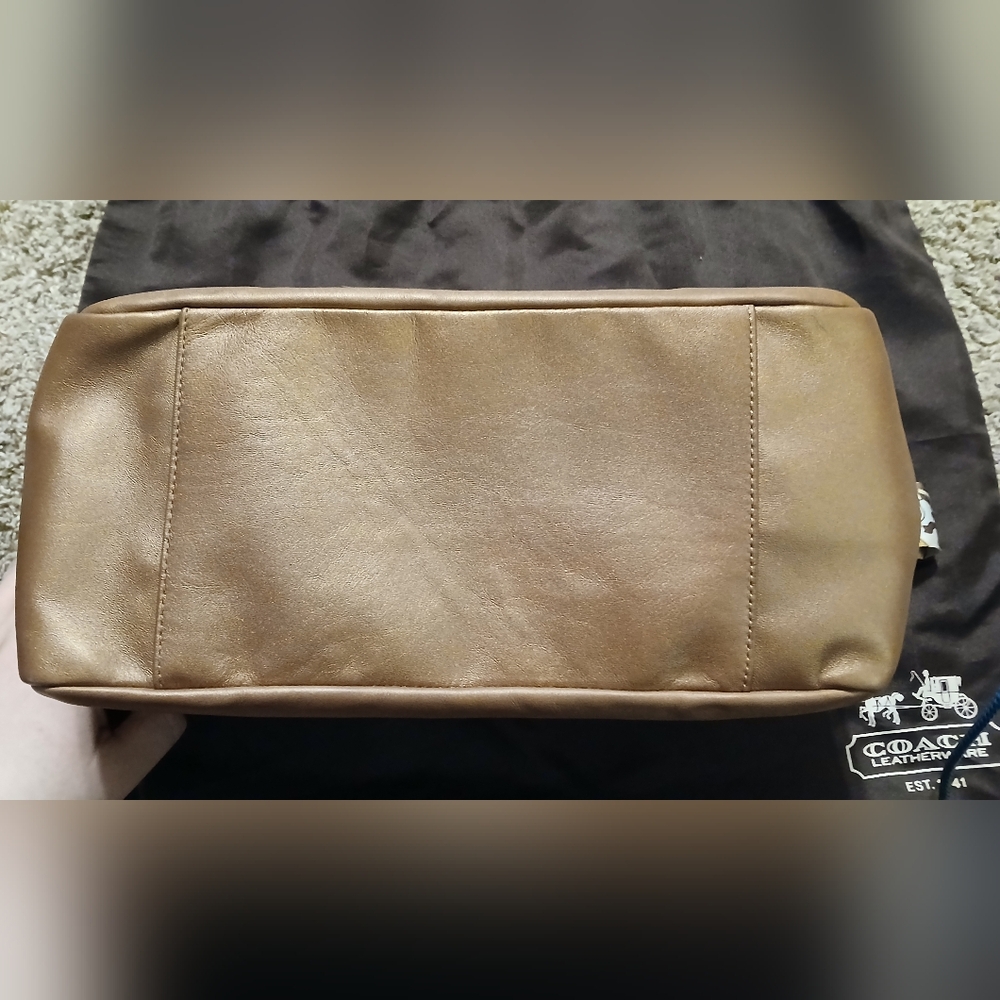 ✨ Coach Parker Leather Shoulder Bag – Cinnamon Shimmer | BNWT + Dust Bag (2009) - Picture 7 of 8